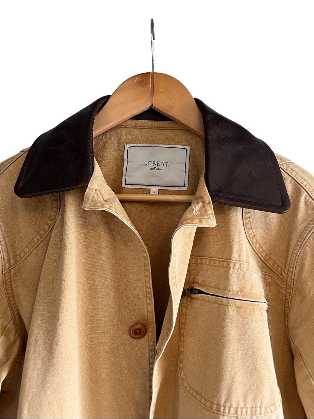 THE GREAT. Tan Barn Jacket with Dark Brown leather Collar excellent condition - Picture 6 of 15